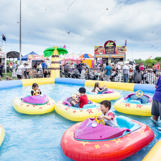 TJ Amusements - Bumper Boats | Amusement rides, games and community carnivals in Adelaide, South Australia and beyond.