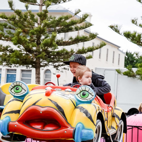 TJ Amusements - Fantasy Flight | Amusement rides, games and community carnivals in Adelaide, South Australia and beyond.
